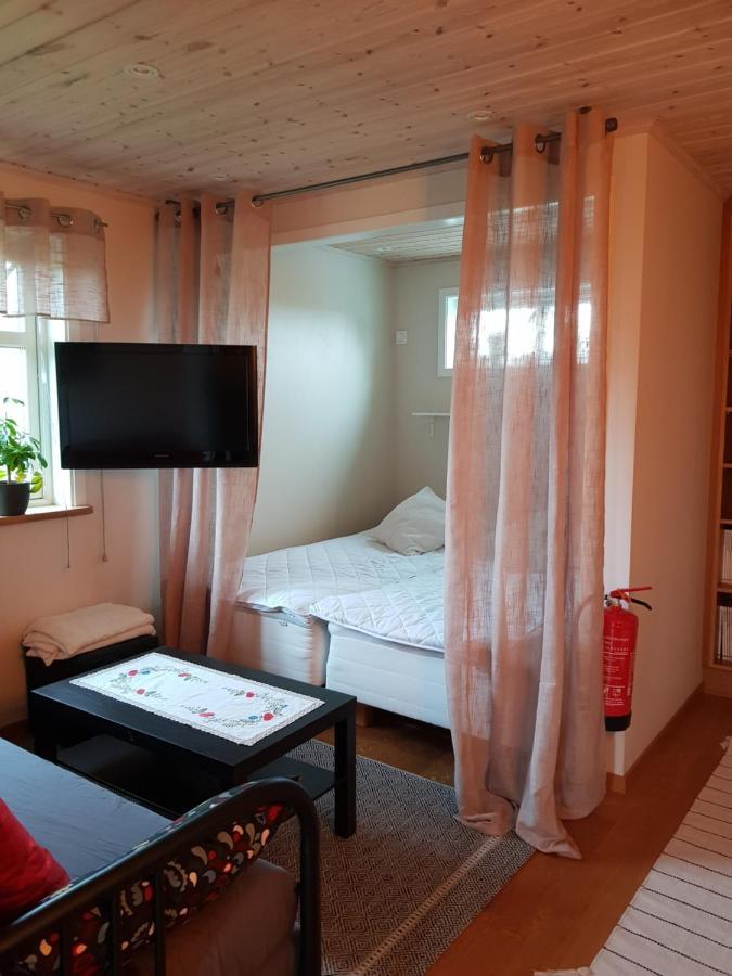 Stuga I Gamla-Koepstad Traslovslage 外观 照片